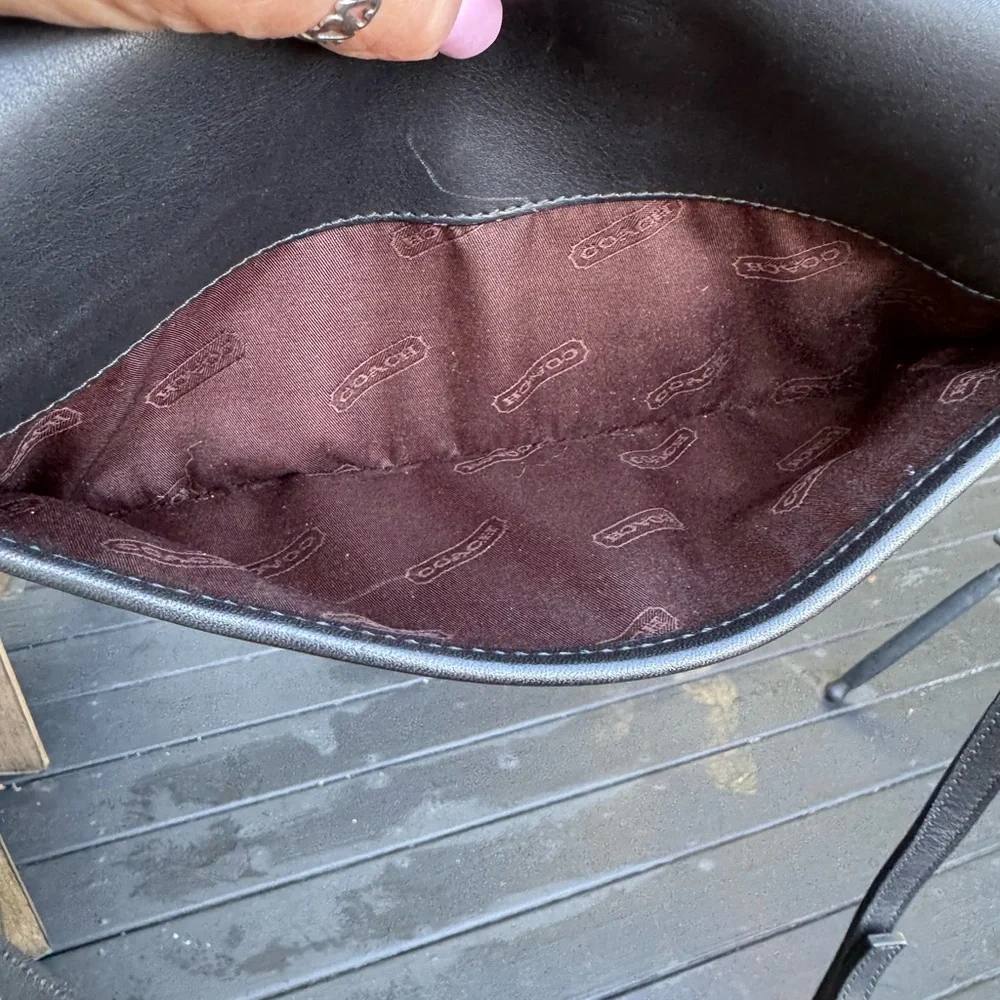 Vintage Y2K Coach Leather Crossbody Bag